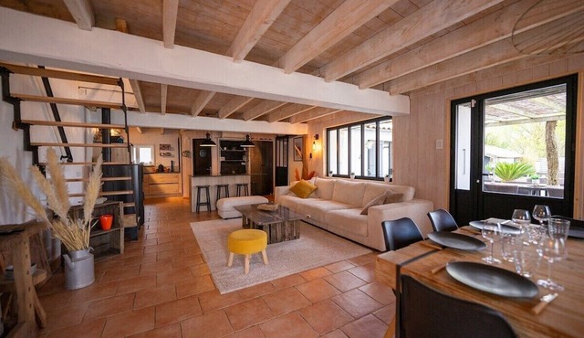 Haven of peace 10" from La Rochelle