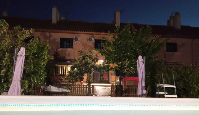 Jimenpi Puig DU FOU a 9 Minutos del Parque Temático y a las Afuertas de Toledo