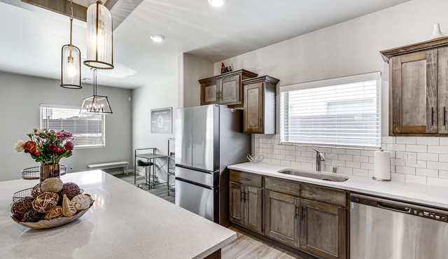 Updated Santa Teresa Home w/ Patio - Pets Welcome!