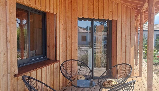 Ref 694 - Magnificent wooden villa in Vensac Océan