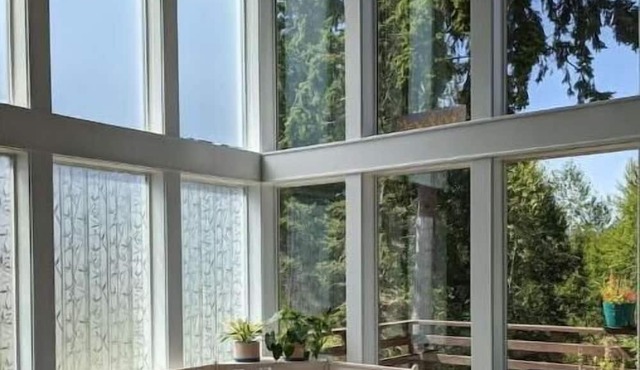 Loft-style 2 bed/2 bath home