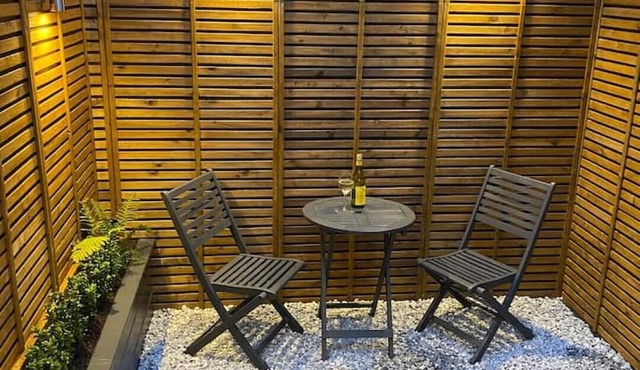 Buchanan Cottage | 2 Bed House in Golden Triangle