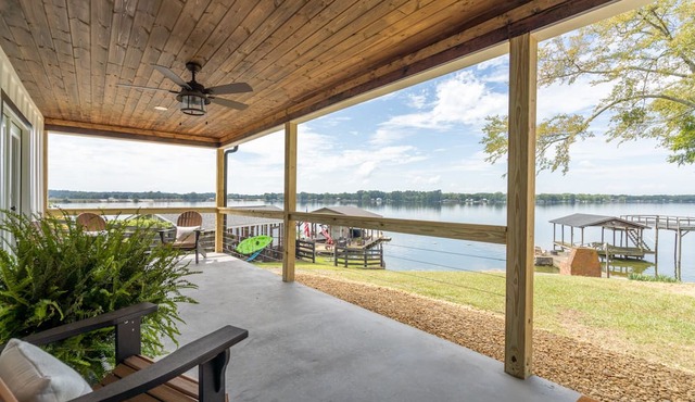 Sunset Paradise on Weiss Lake