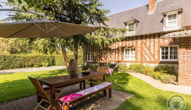 Homerez - House 12 km away from the beach for 8 ppl. with garden at Annebault