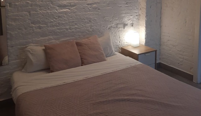 Cozy Apartment With Terrace - Wifi Free