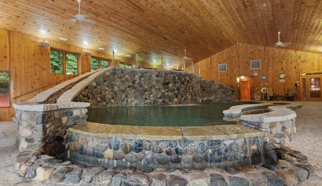 The Lodge at Rush Lakes