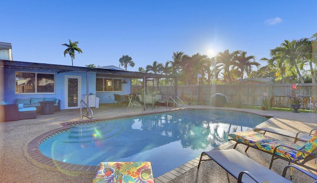 Spacious 5BDR villa with Pool, BBQ, Tennis Table, Air Hockey