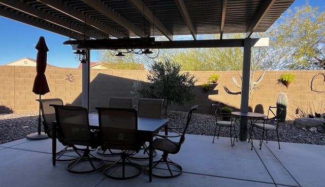 Your “home away from home” in a fabulous Dell Webb 55+ Resort Style Community!
