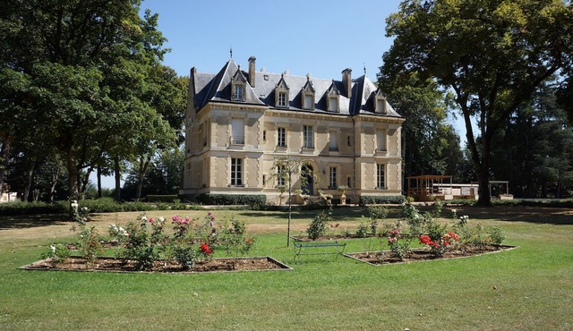 GITE TROIS BRIOUX Entire cottage in Charentonnay, France