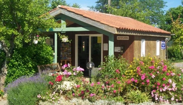 Mobilhome 3 étoiles - Piscine - eeeebb