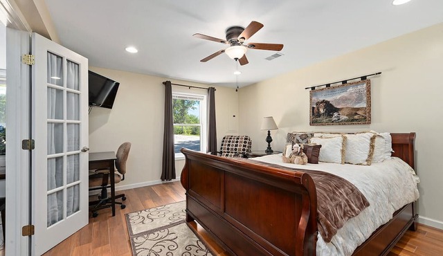 Quiet and serene place to recharge and enjoy the beauty of nature!