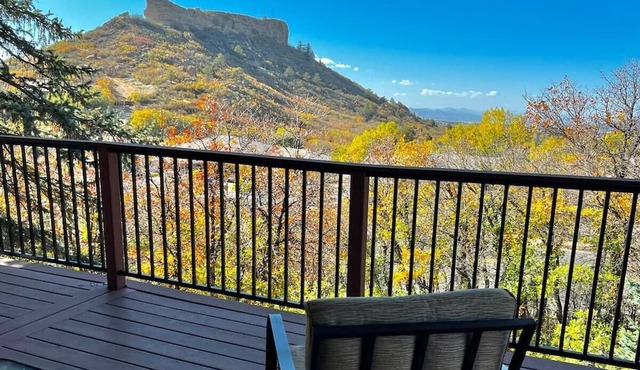 Vintage View House | Hot Tub | Castle Rock | I-25