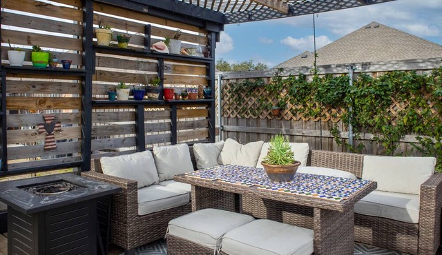 Calm & Peaceful home in beautiful Cedar Hill.