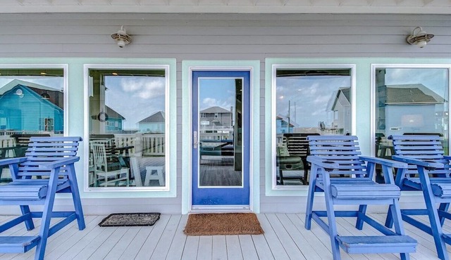 Beach Views~Crystal Beach Oasis~4bedrooms