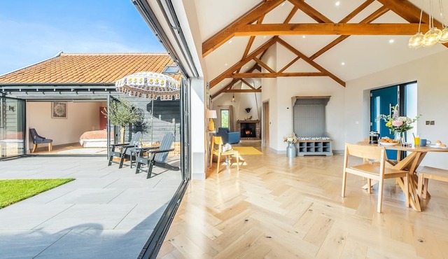 1 bedroom accommodation in Henley, near Ipswich