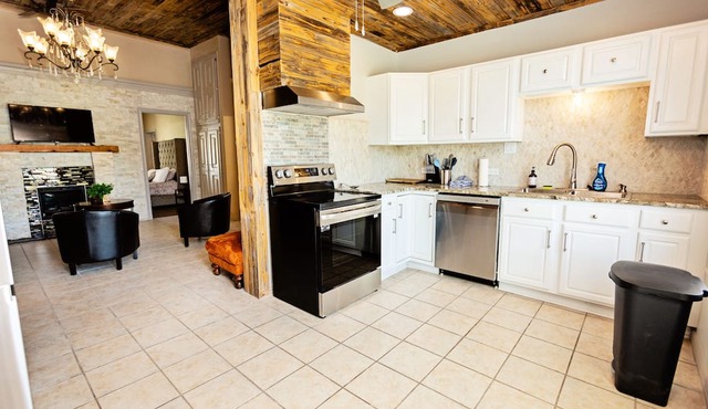 Peaceful home located in Central Texas right off of I-35 corridor. Pet friendly