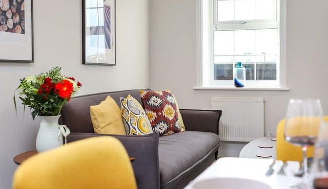 Beautiful Executive Apartment 3