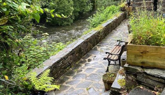 Idyllic cottage by the River