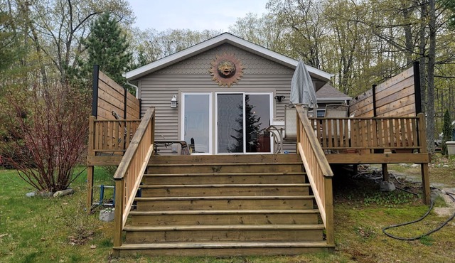 Sandy Bottom Lakefront Cabin on all sports BIG BEAR LAKE, JOHANNESBURG, MICHIGAN