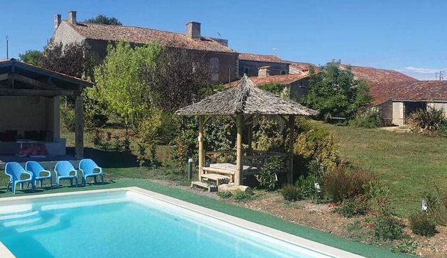 Maison de Charme Avec Piscine sud Vendee