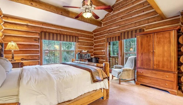 The Red Setter Lodge