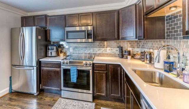 Hilltop Hideaway in DC