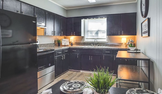 Pet-Friendly Manchester Apartment w/ Pool Access!