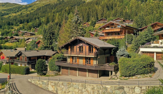Chalet "alexandre" Parfaitement Situé sur les Hauteurs de Verbier