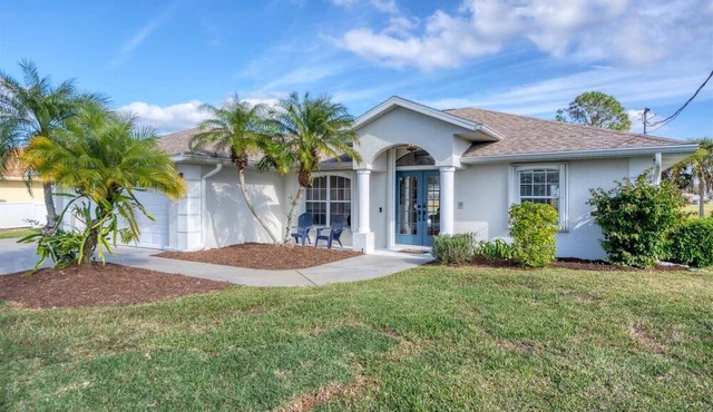Panoramic Golf Course Views in Rotonda! Proximity to world-class beaches!