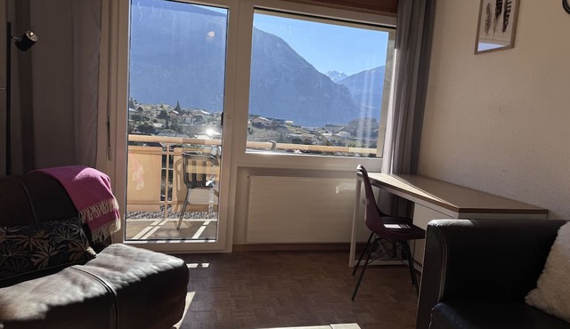 Spacieux, Situation Idéale Pour Visiter le Valais