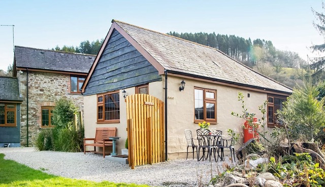 1 bedroom accommodation in Two Waters Foot, near Liskerd