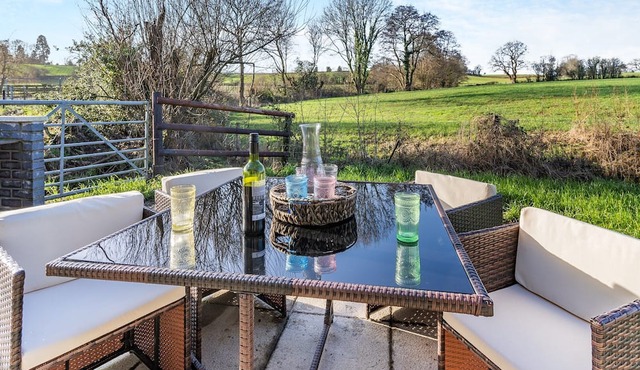 2 bedroom accommodation in Usk