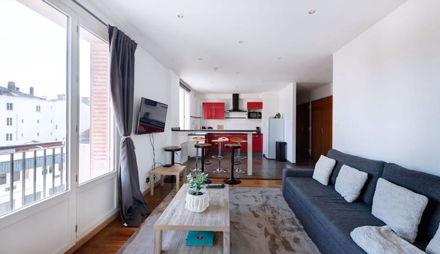 Apartment-Private Bathroom