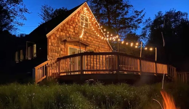 Storybook Cottage in The Catskills