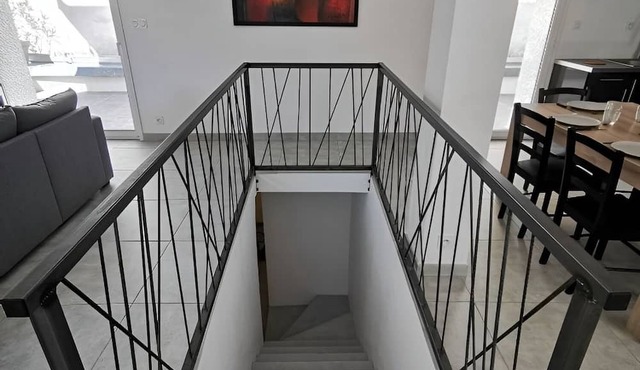 Apartment-Private Bathroom