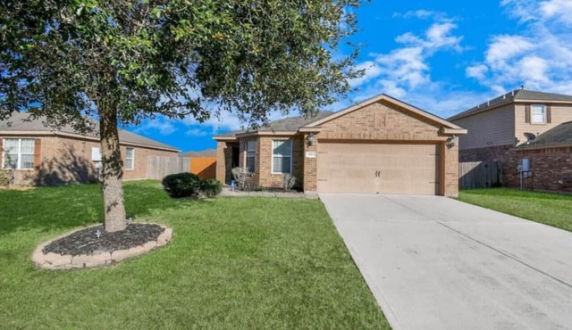 $3500 Per/Mth, 4BRs, Gated Community