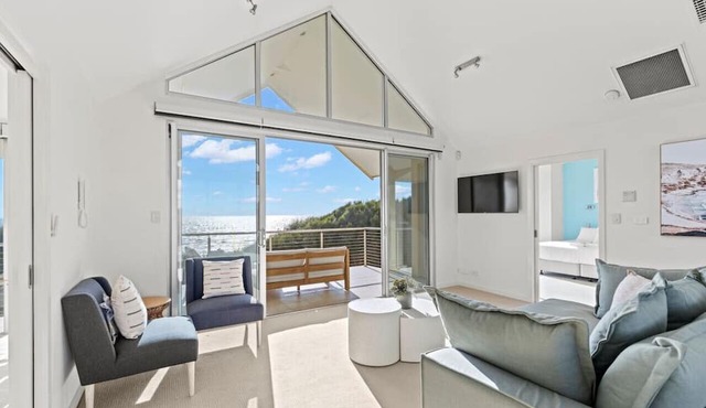 Beachfront Bliss - Semaphore