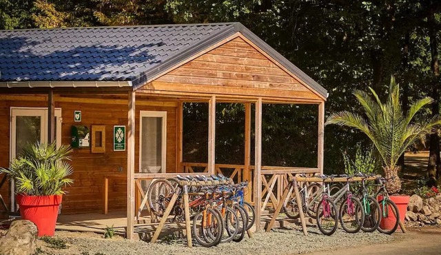 Camping Heart of Vendée* - Classic 3-room mobile home for 4 people