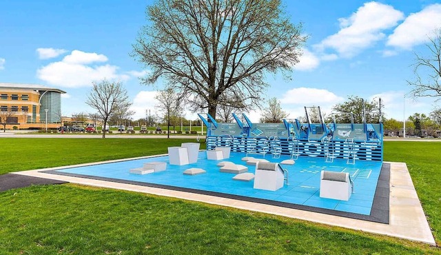 This apartment is a 1 bedroom(s), 1 bathrooms, located in Aurora, IL.