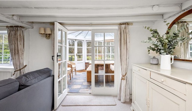 The Milkhouse - Baking and wreath making workshops on site