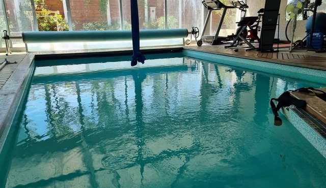 Échappée Belle en Ardèche : Maison de Charme Avec Piscine Couverte et Loisirs