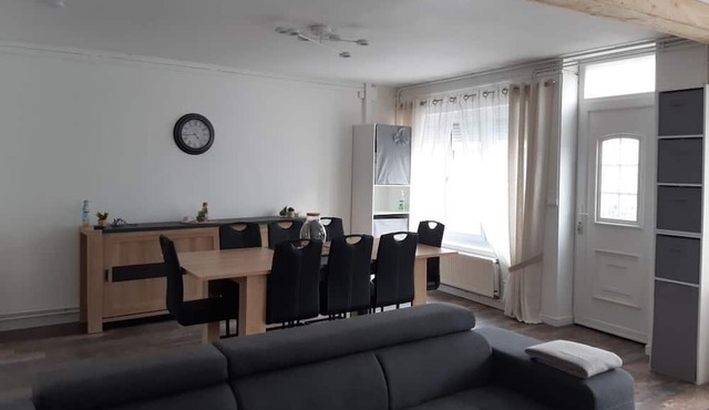 Gîte Situé à 1 km de la Centrale Nucléaire.. Tout Confort, Proximité Commerce