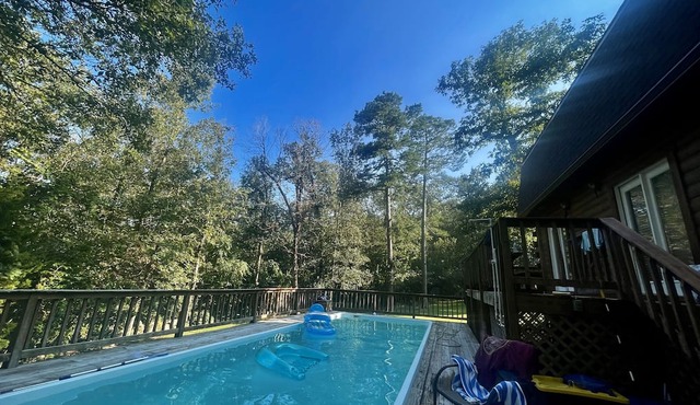 Beautiful Ozark Mountain Cabin