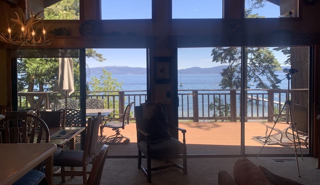 Panoramic Views, Pier, Bouy and Wonderful Location on the Westshore!