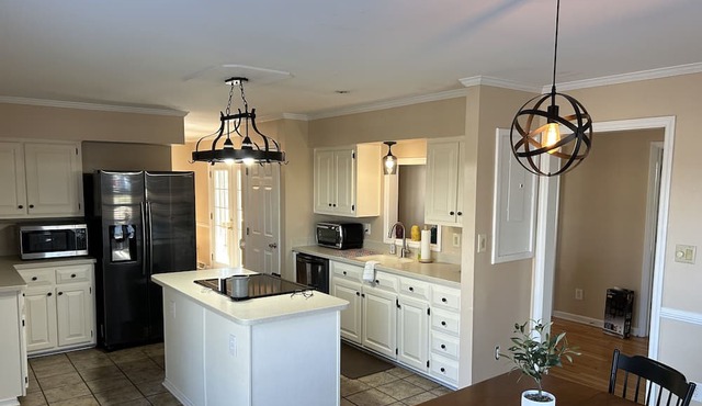 Hyde County Outdoorsman’s Dream! 3 bedroom 4 bath Lots of room