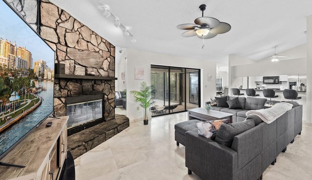 Peaceful Waterview with Enclosed Pool and Serenity Water View