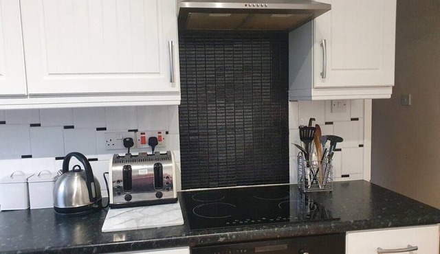 Yorkshire Quirky Cottage set in a safe space garden.