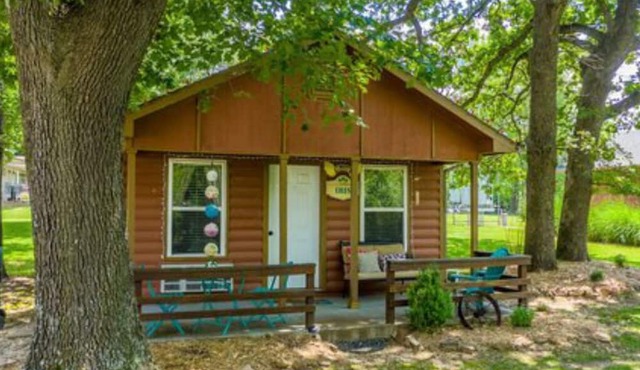 The Ibis Cabin - Accommodates 4 Guests