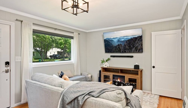 Updated, pet-friendly home with great backyard only 10 minutes from the city!