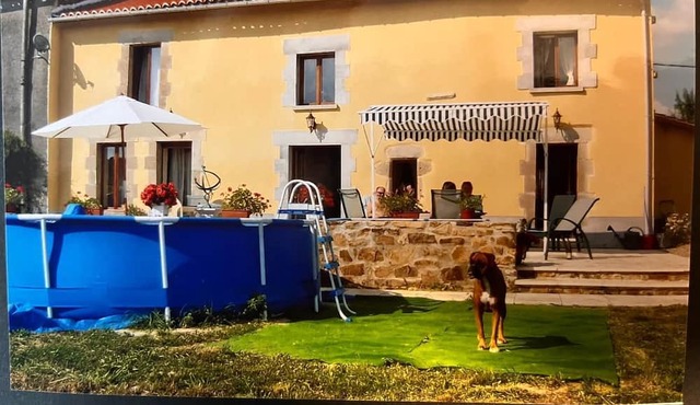 Quaint, Historic French Village charm and lots of space to chill